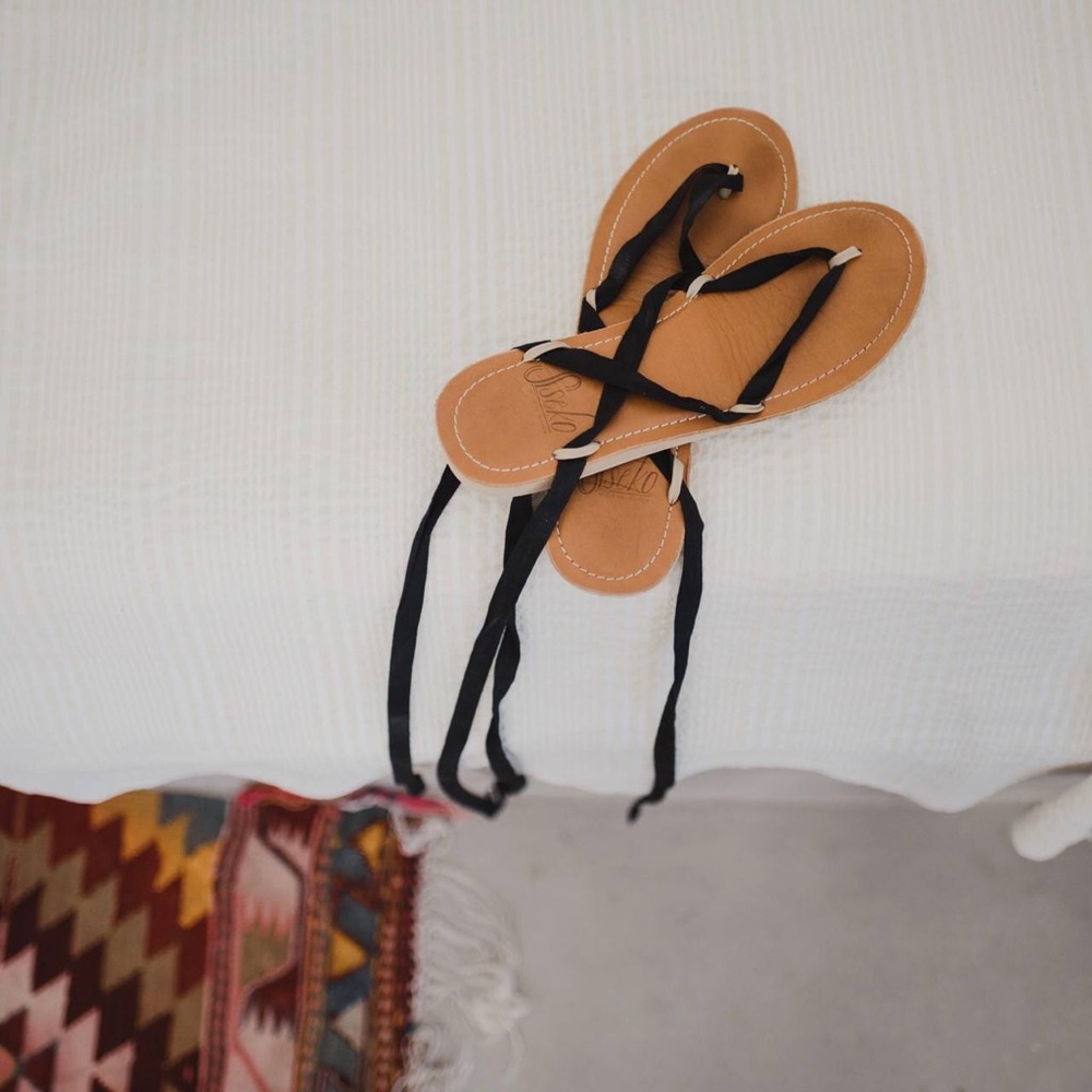 NWT Sseko Stitched Ribbon Sandal